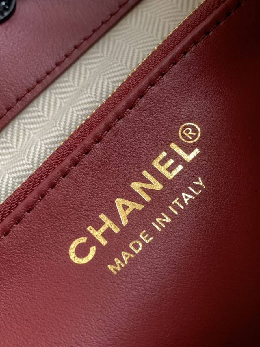 Chanel 26B Bucket Large AS6584 24 x 22 x 16 8F82