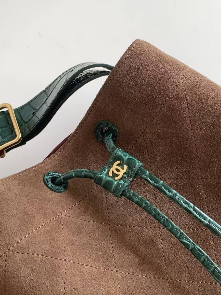 Chanel 26B Bucket Large AS6584 24 x 22 x 16 EF3C