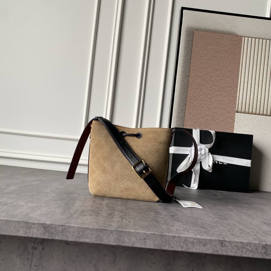 Chanel 26B Bucket Small AS6537 18 x 16 x 12 BCEC