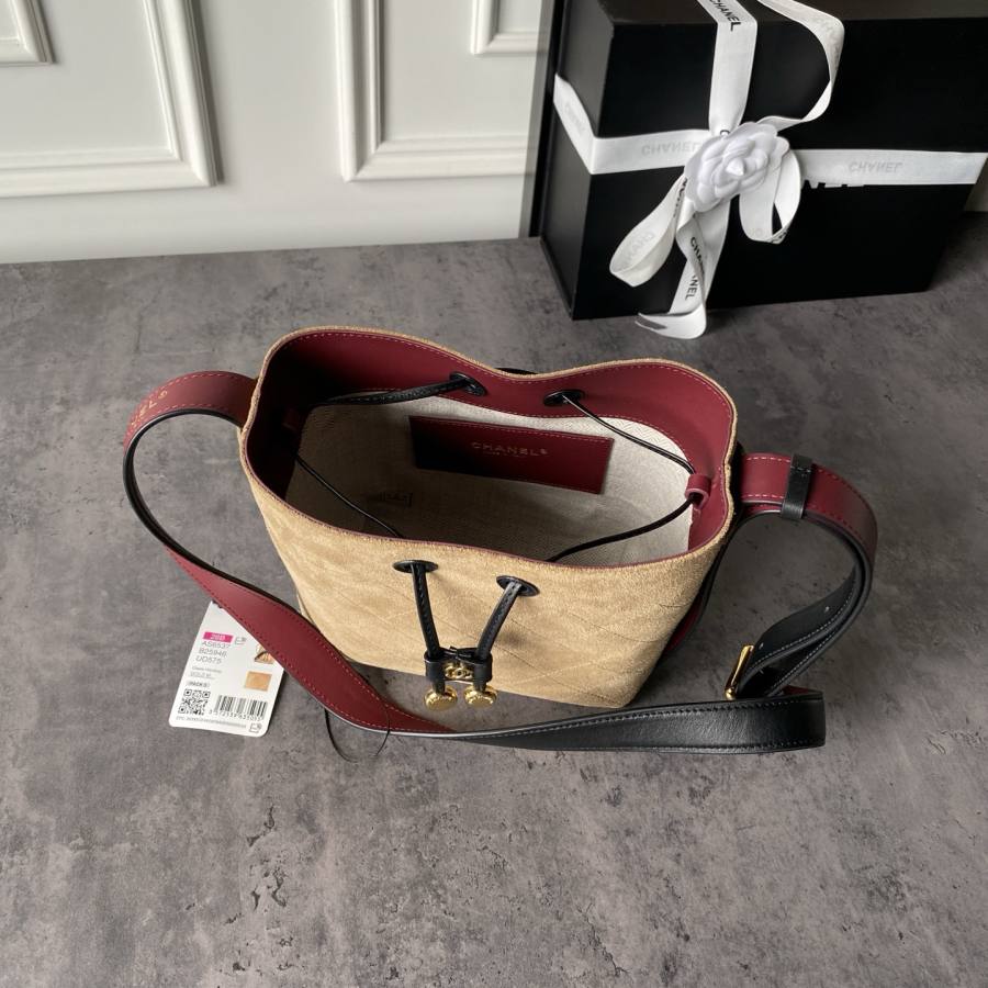 Chanel 26B Bucket Small AS6537 18 x 16 x 12 BCEC