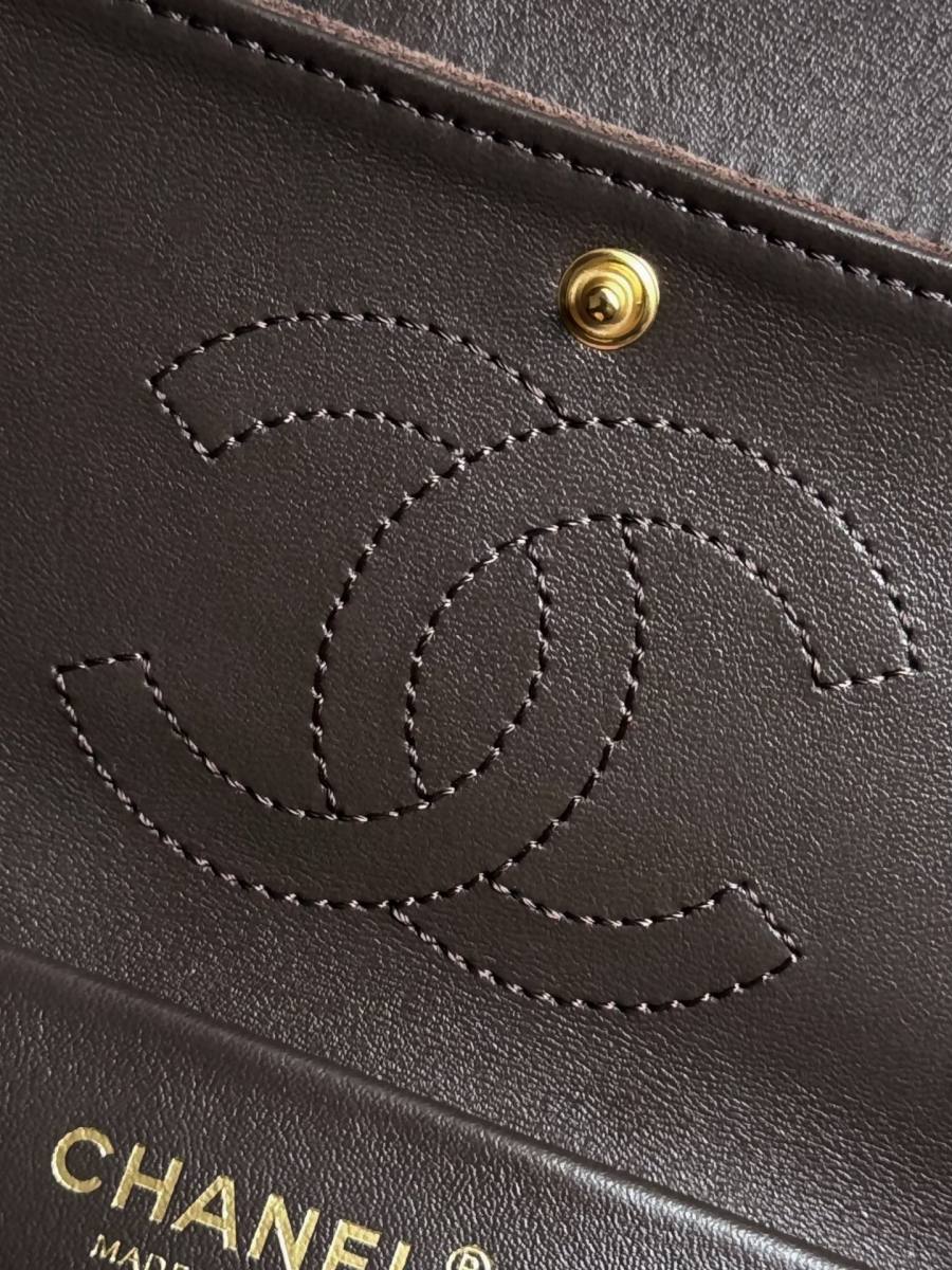 Chanel 26B Classic Flap Mini 20 x 13 x 6 4DCB