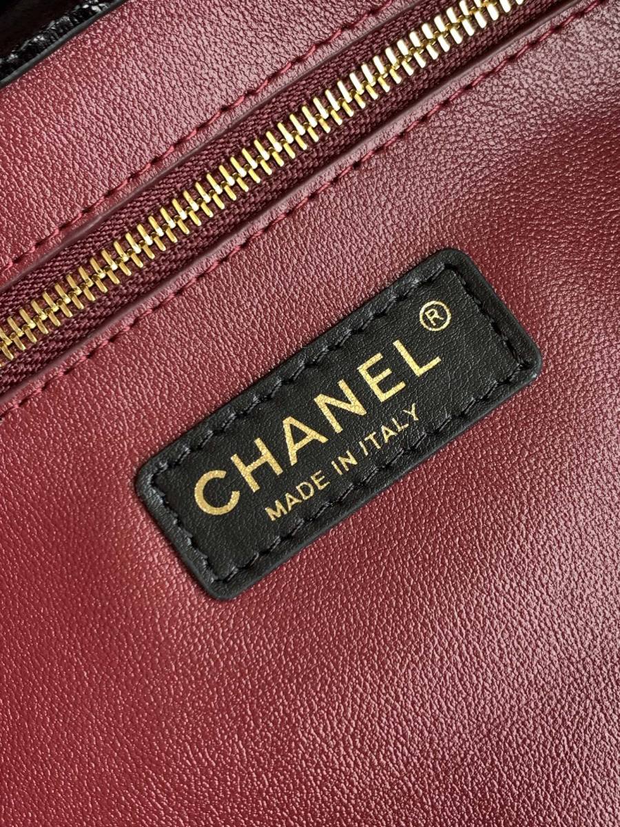 Chanel 26S Cerf Tote 35.5 x 25.5 x 15 75E9
