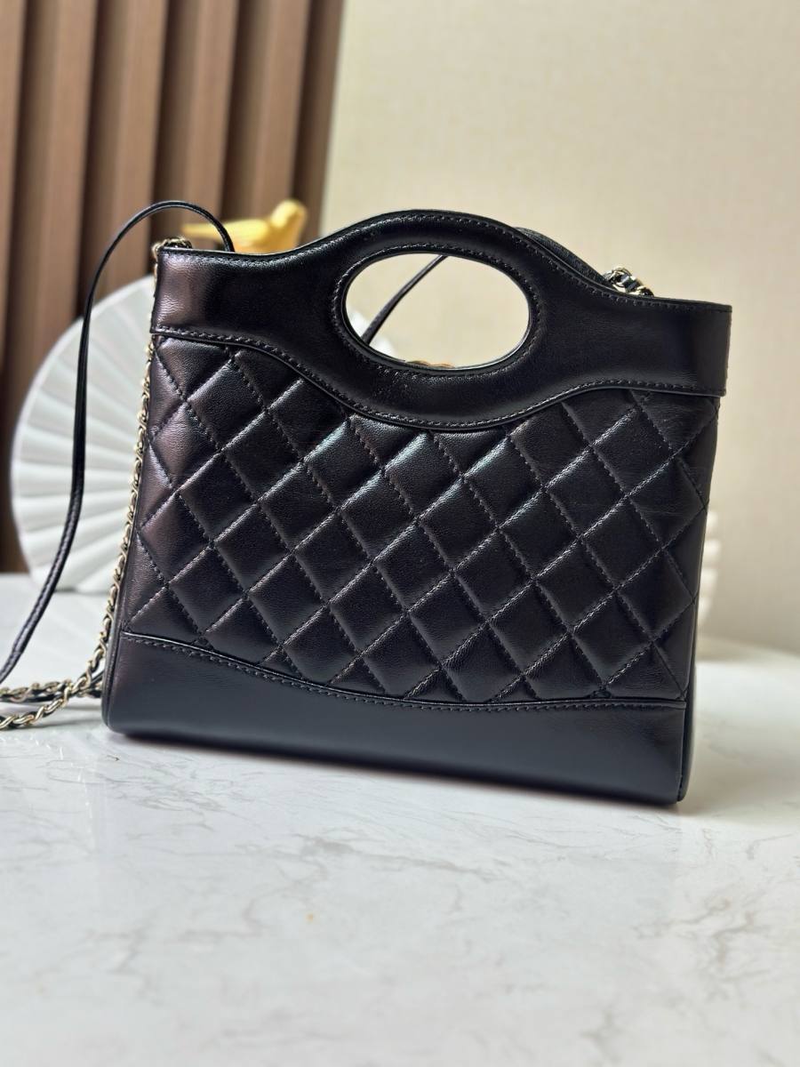Chanel 31 Mini Shopping Bag 20 x 16 x 7 AFE6