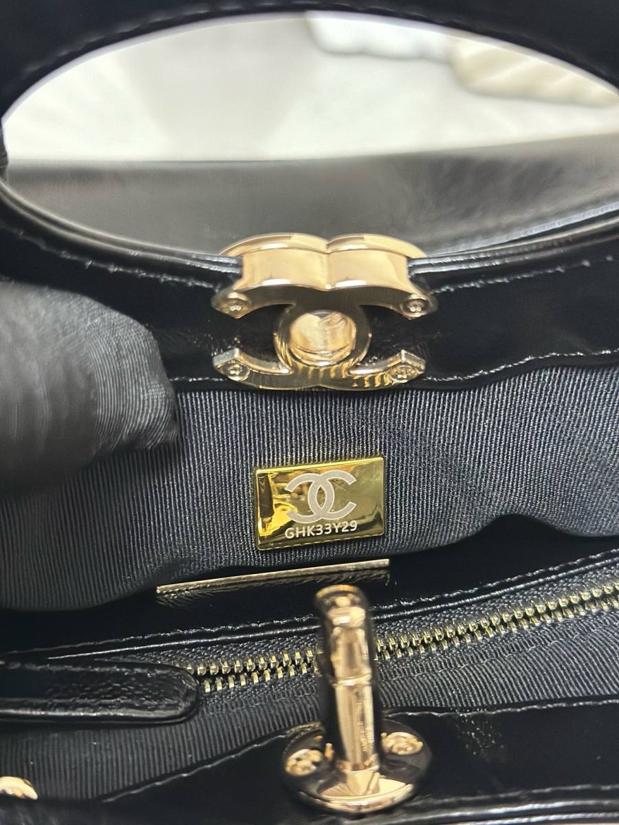Chanel 31 Mini Shopping Bag 20 x 16 x 7 AFE6