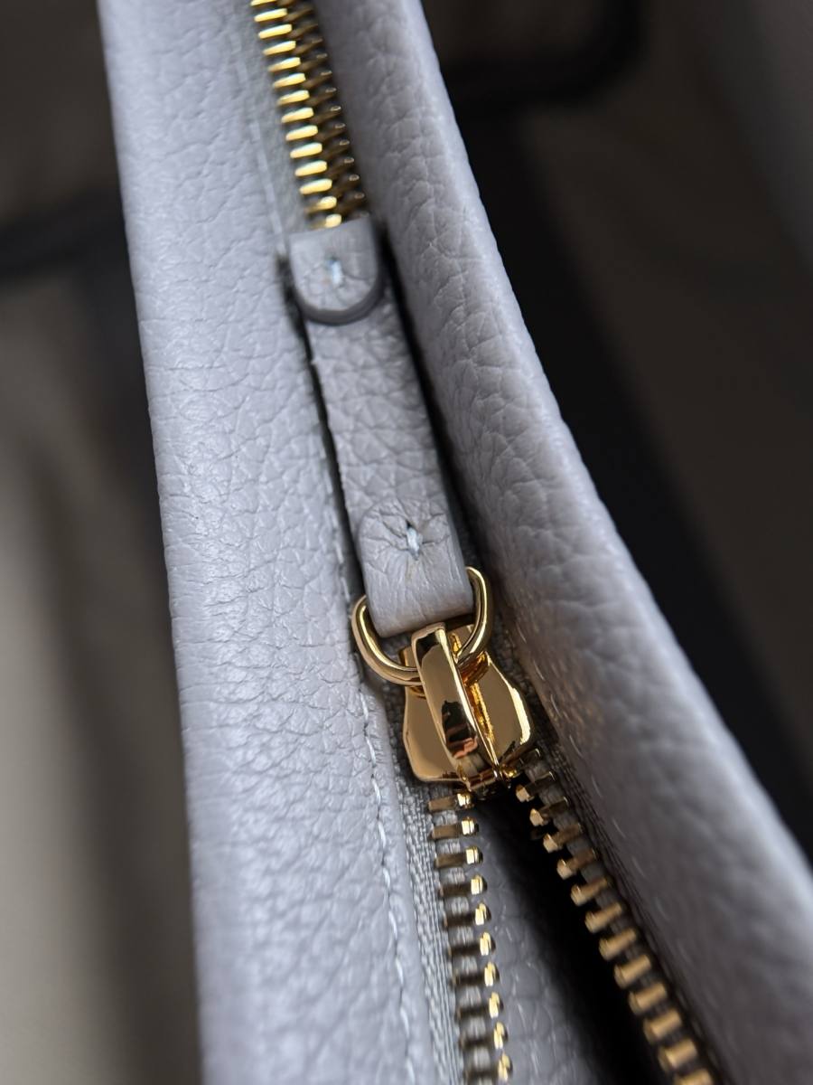 Chanel Baguette 28 x 14 x 8 79CD
