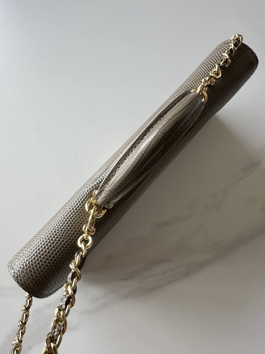 Chanel Classic Flap AP5330 25.5 x 16 x 7 87DA