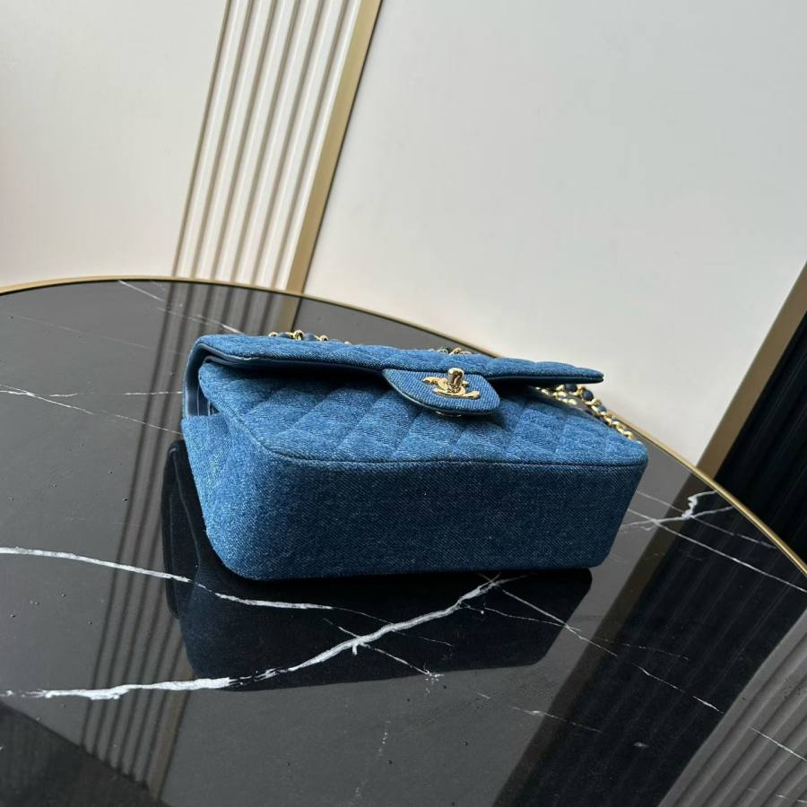 Chanel Classic Flap Small 23 7ECC