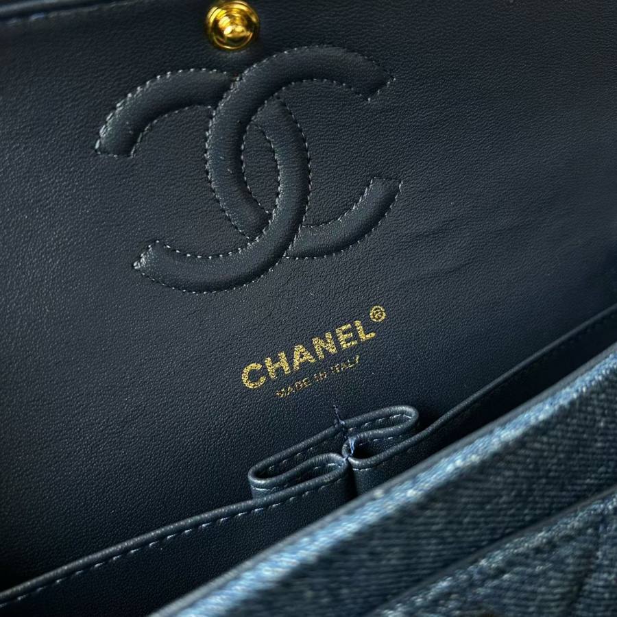 Chanel Classic Flap Small 23 7ECC