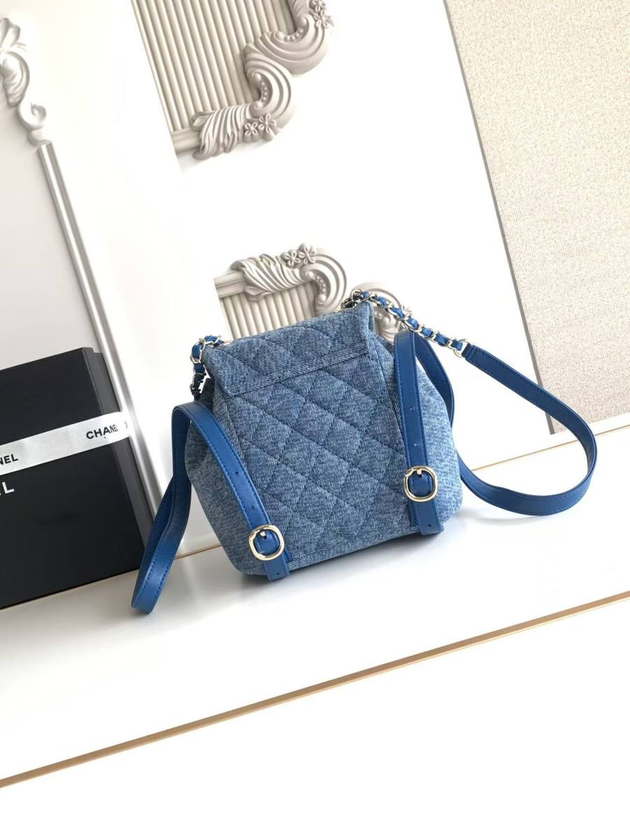 Chanel Duma Backpack AS2908 21 x 24 x 10 4415