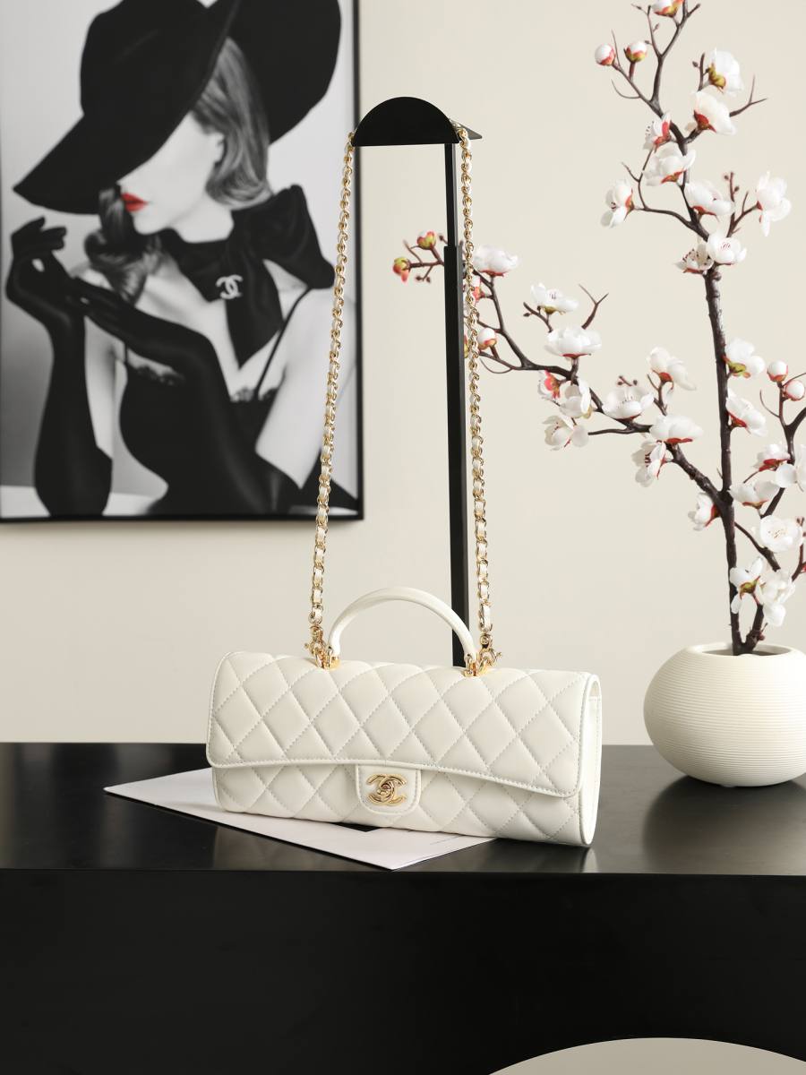 Chanel Handle Bag 20 x 14 x 8 60EE