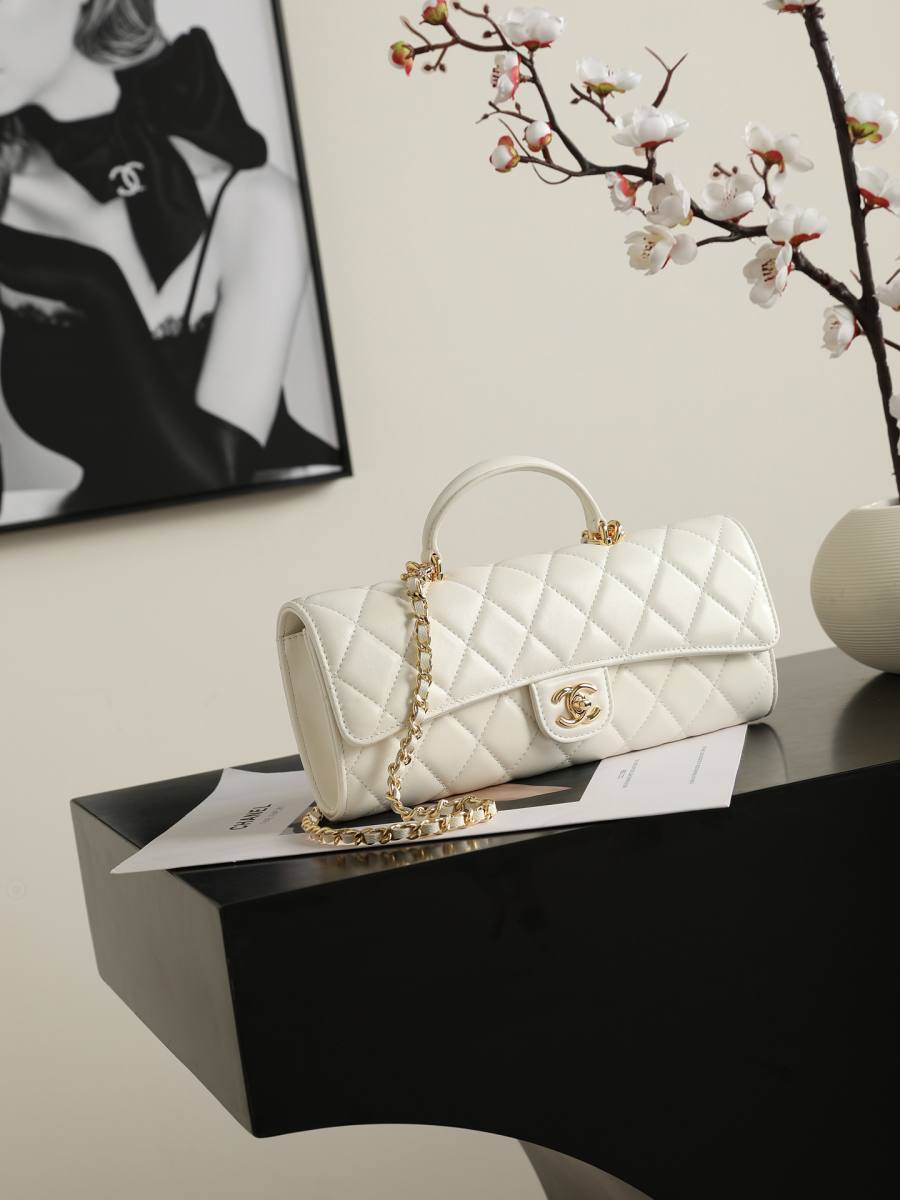 Chanel Handle Bag 20 x 14 x 8 60EE