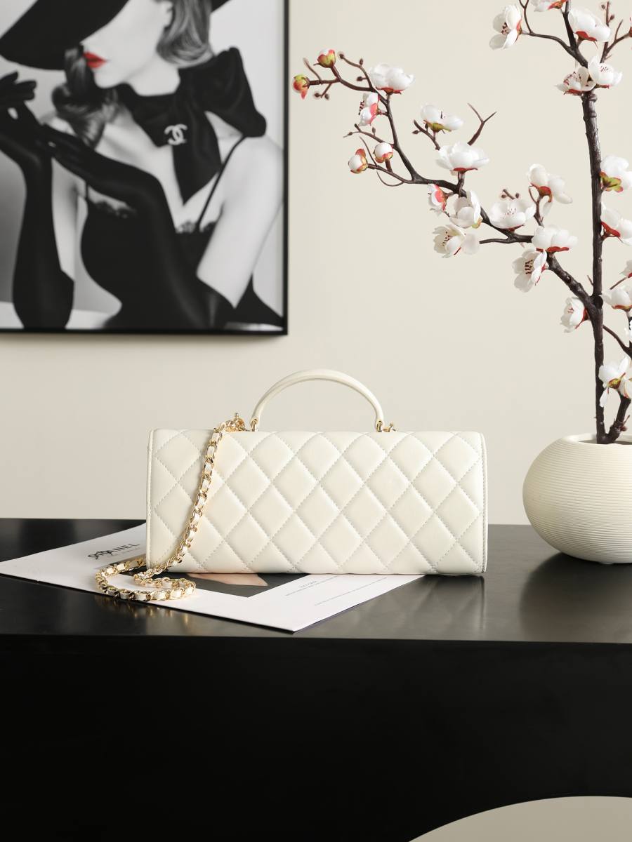 Chanel Handle Bag 20 x 14 x 8 60EE