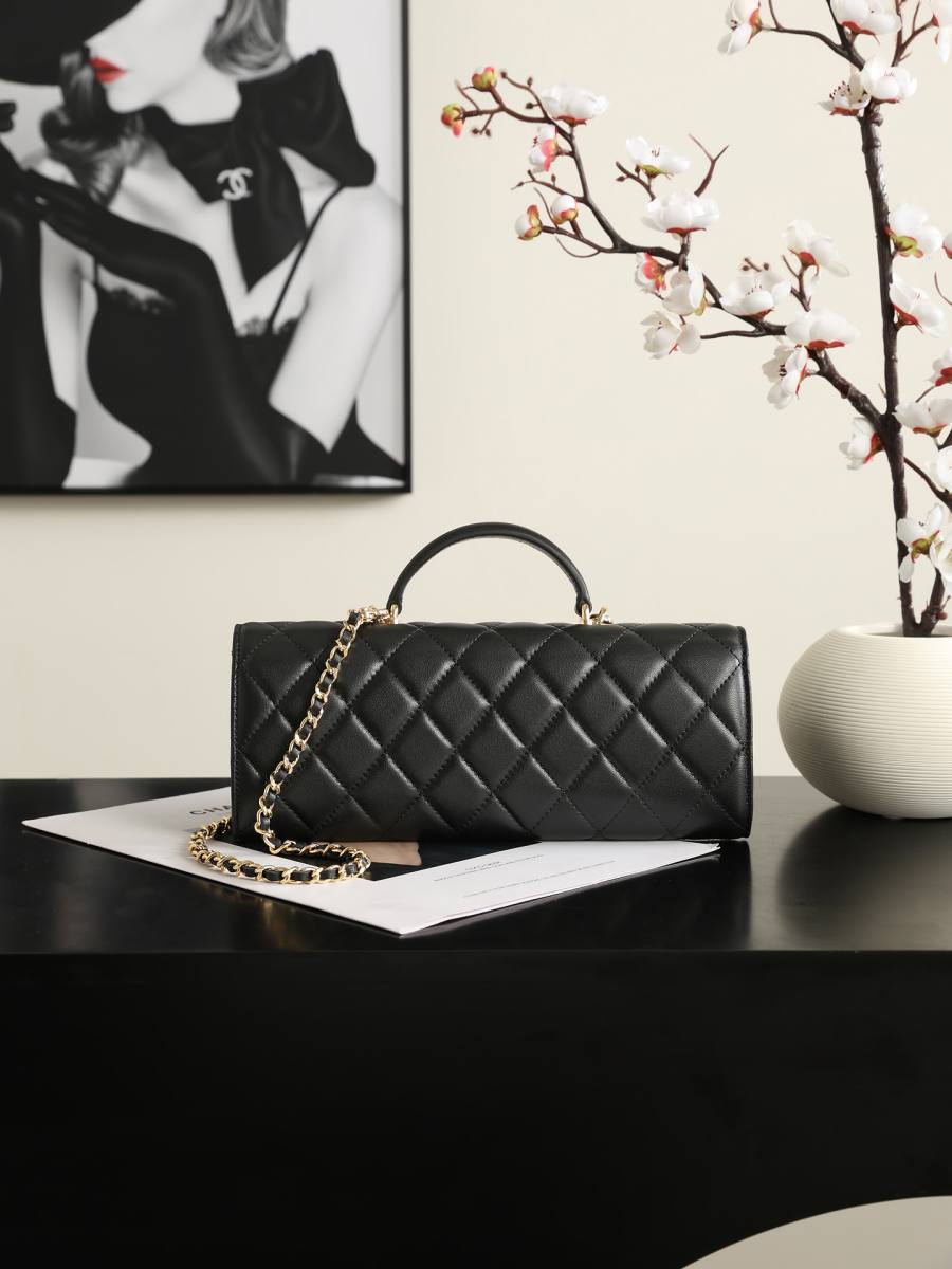 Chanel Handle Bag 20 x 14 x 8 D547