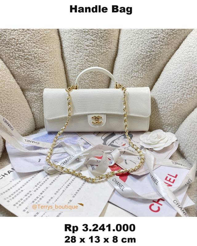Chanel Handle Bag 28 x 13 x 8 FF1A