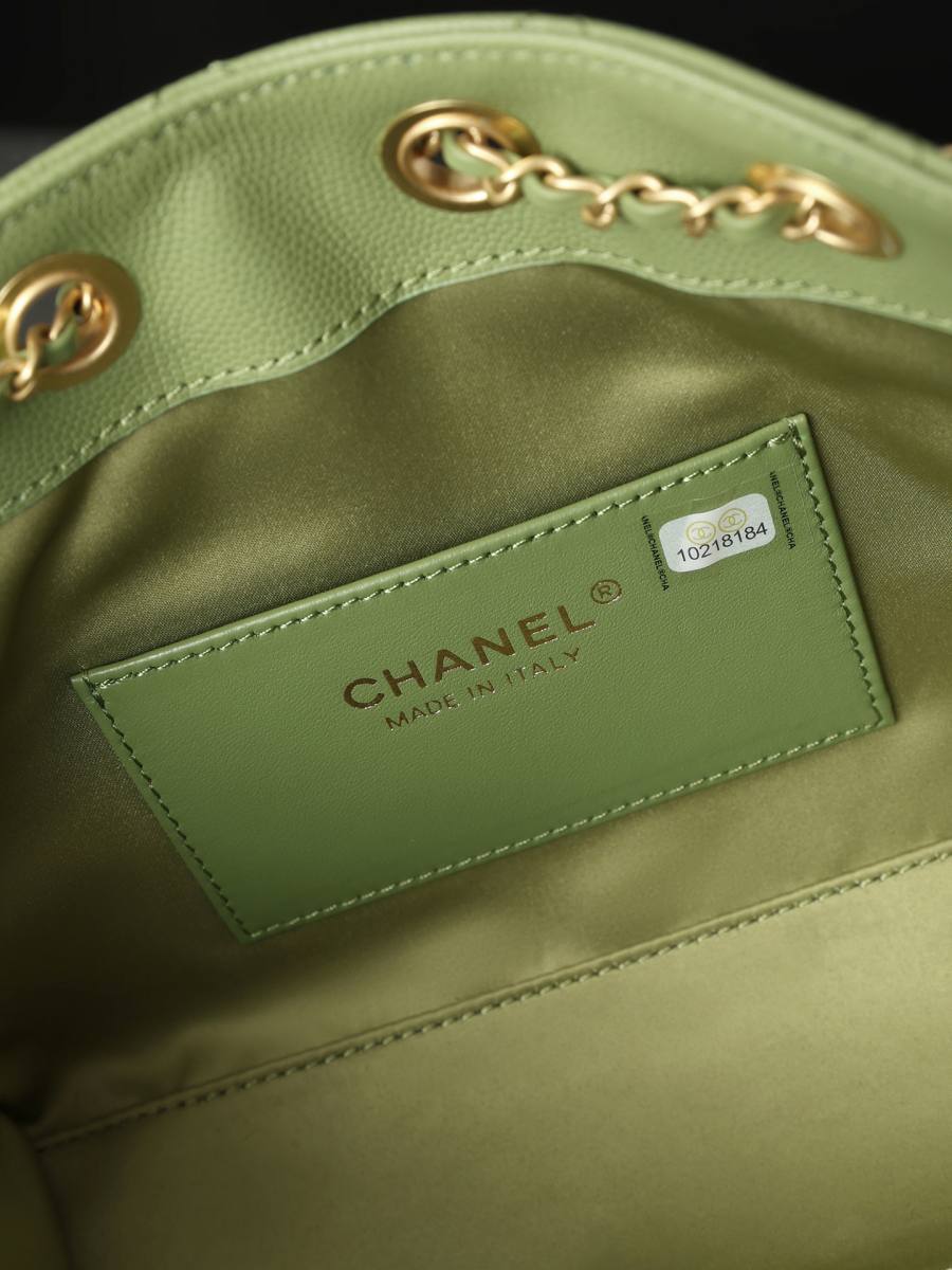 Chanel Hippie Hobo Mini 5631 20 x 16 x 8 62D1