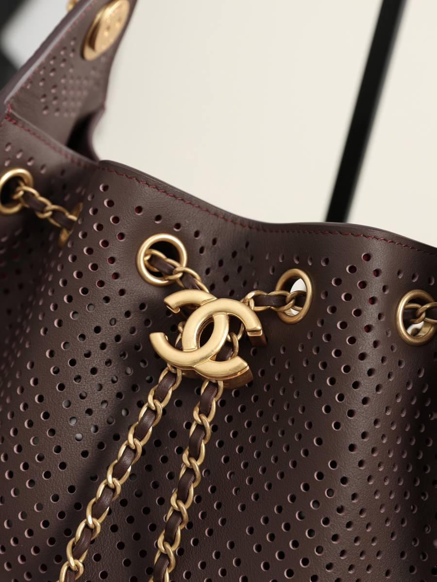 Chanel Hippie Hobo Mini 5631 20 x 16 x 8 B272