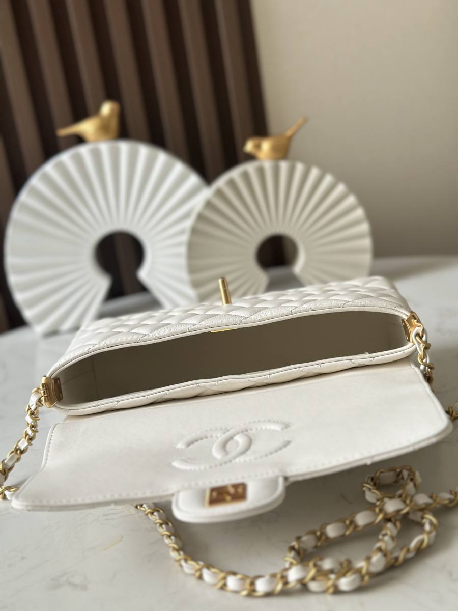 Chanel Kelly Mini 20 x 16 x 10 74FA