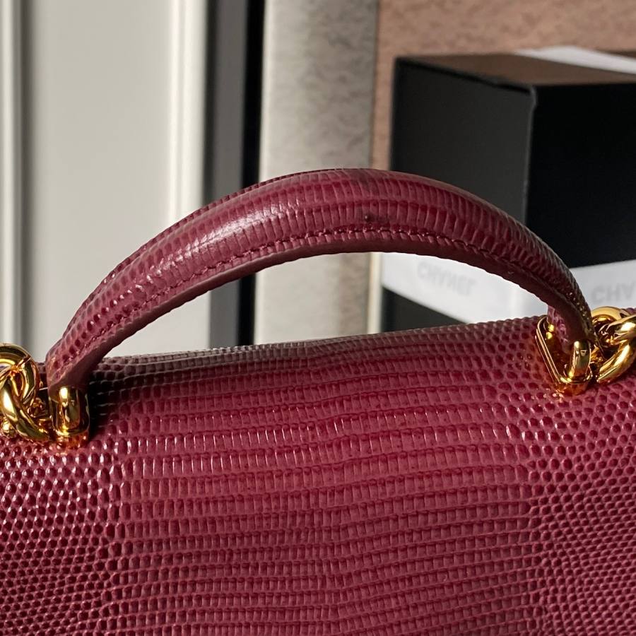 Chanel Kelly Mini AP5330 20 x 16 x 10 FF01