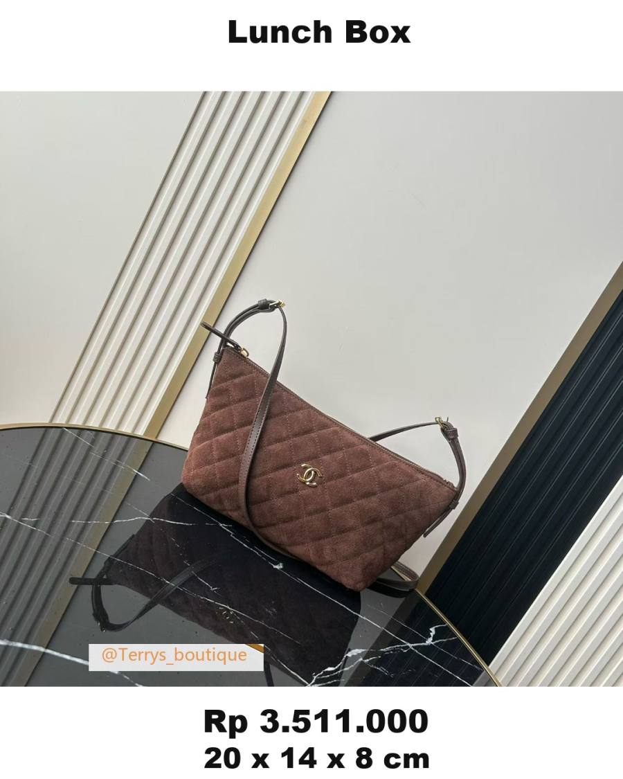 Chanel Lunch Box 20 x 14 x 8 B76A