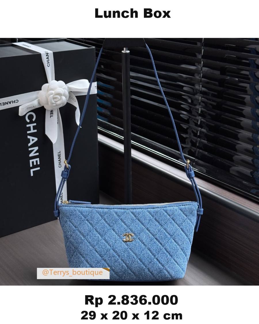 Chanel Lunch Box 29 x 20 x 12 9141