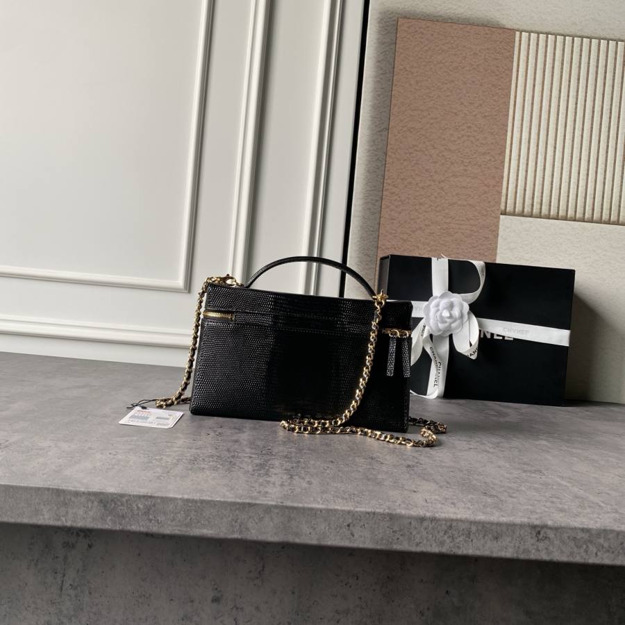 Chanel Lunch Box AP5246 20 x 14 x 8 5C85