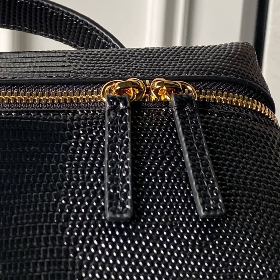 Chanel Lunch Box AP5246 20 x 14 x 8 5C85