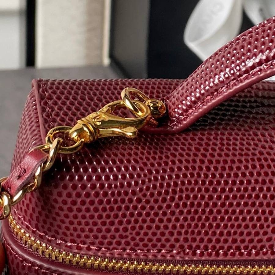 Chanel Lunch Box AP5246 20 x 14 x 8 7F91