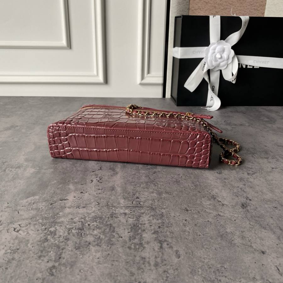 Chanel Lunch Box AP5246 20 x 14 x 8 D9F2