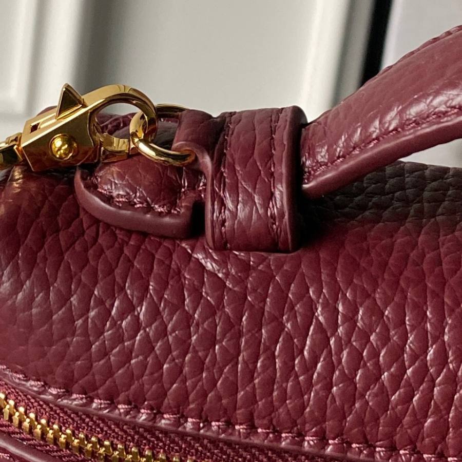 Chanel Lunch Box AP5396 20 x 14 x 8 3B29