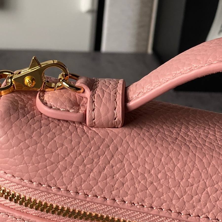 Chanel Lunch Box AP5396 20 x 14 x 8 3BDA
