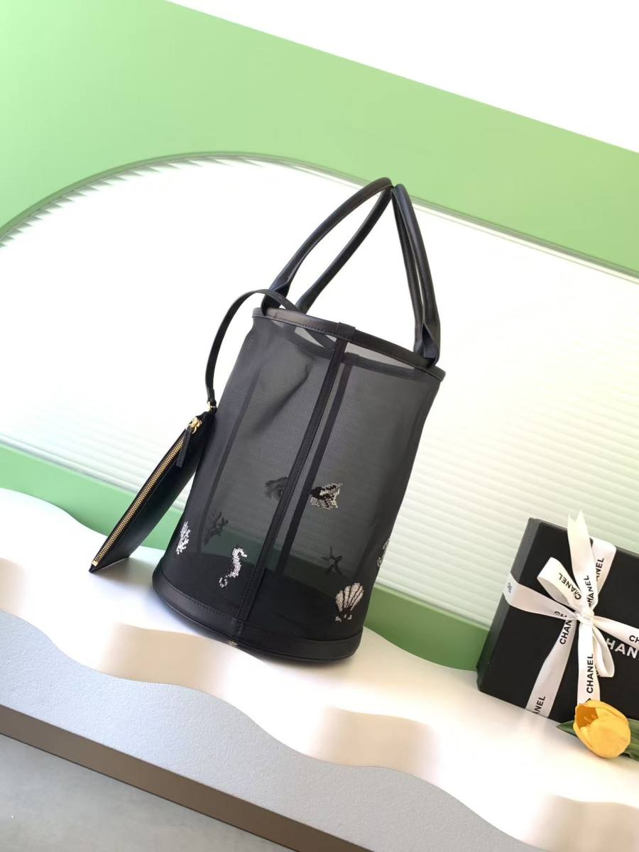 Chanel Mesh Tote 28 x 22 x 12 E255