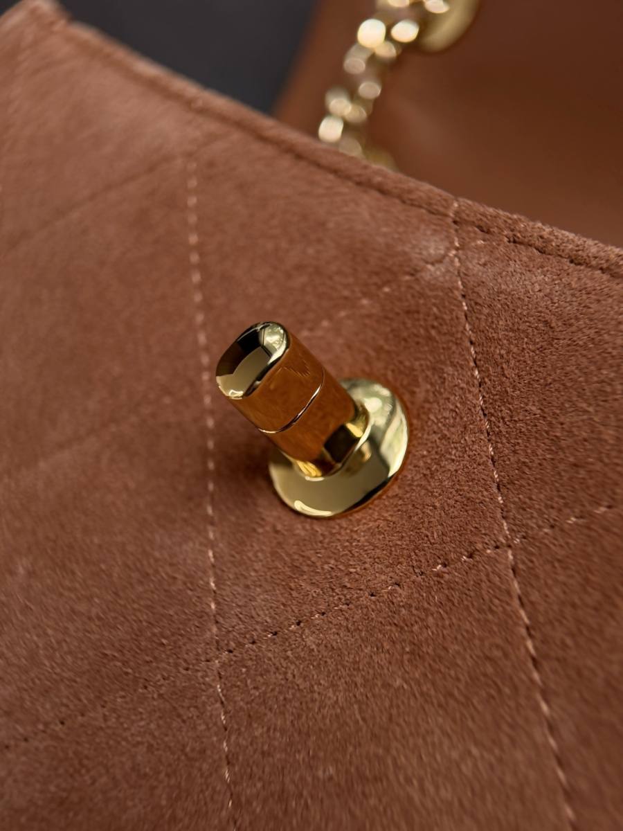 Chanel Suede Flap 25.5 x 16 x 7 C728