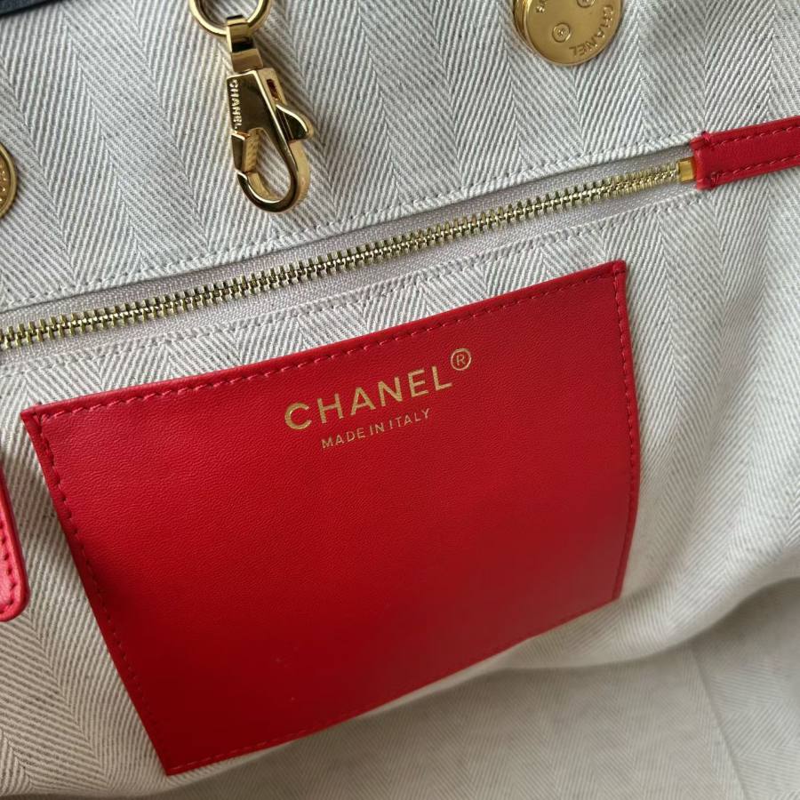 Chanel Tote 35 x 37 x 7 24F2