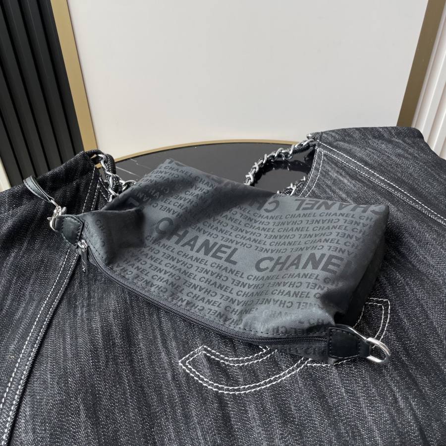 Chanel Tote 35 x 37 x 7 F3CF