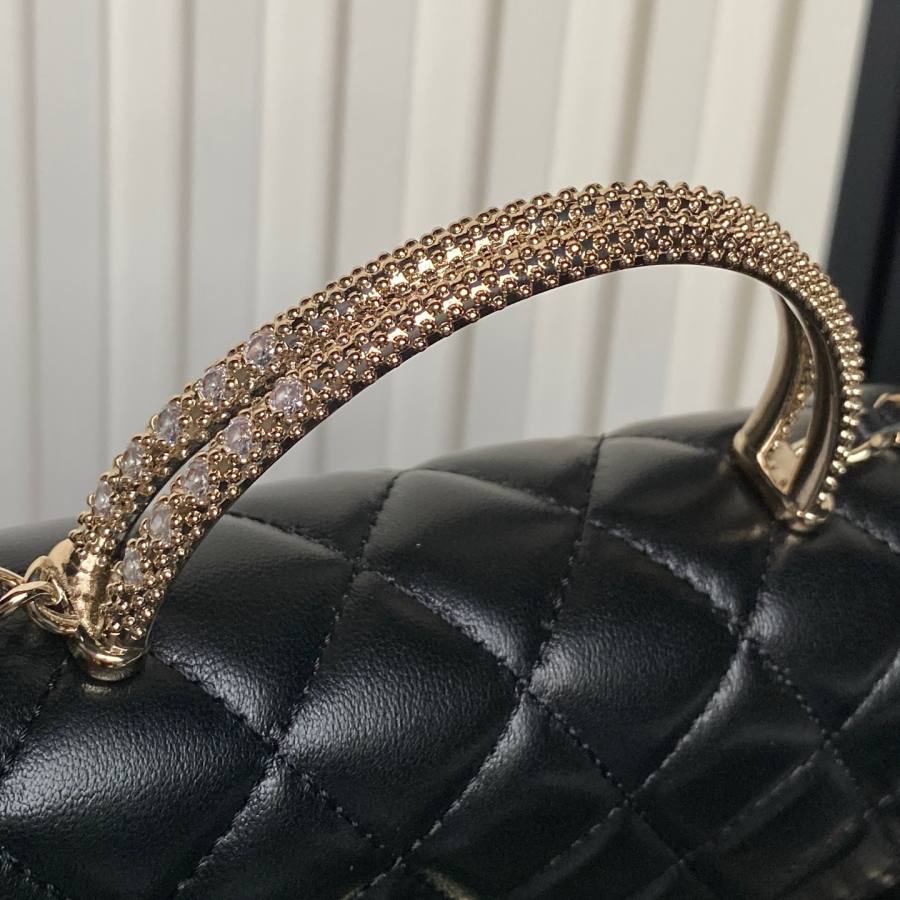Chanel Vanity AP4881 16.5 x 10.5 x 7.5 E1B5