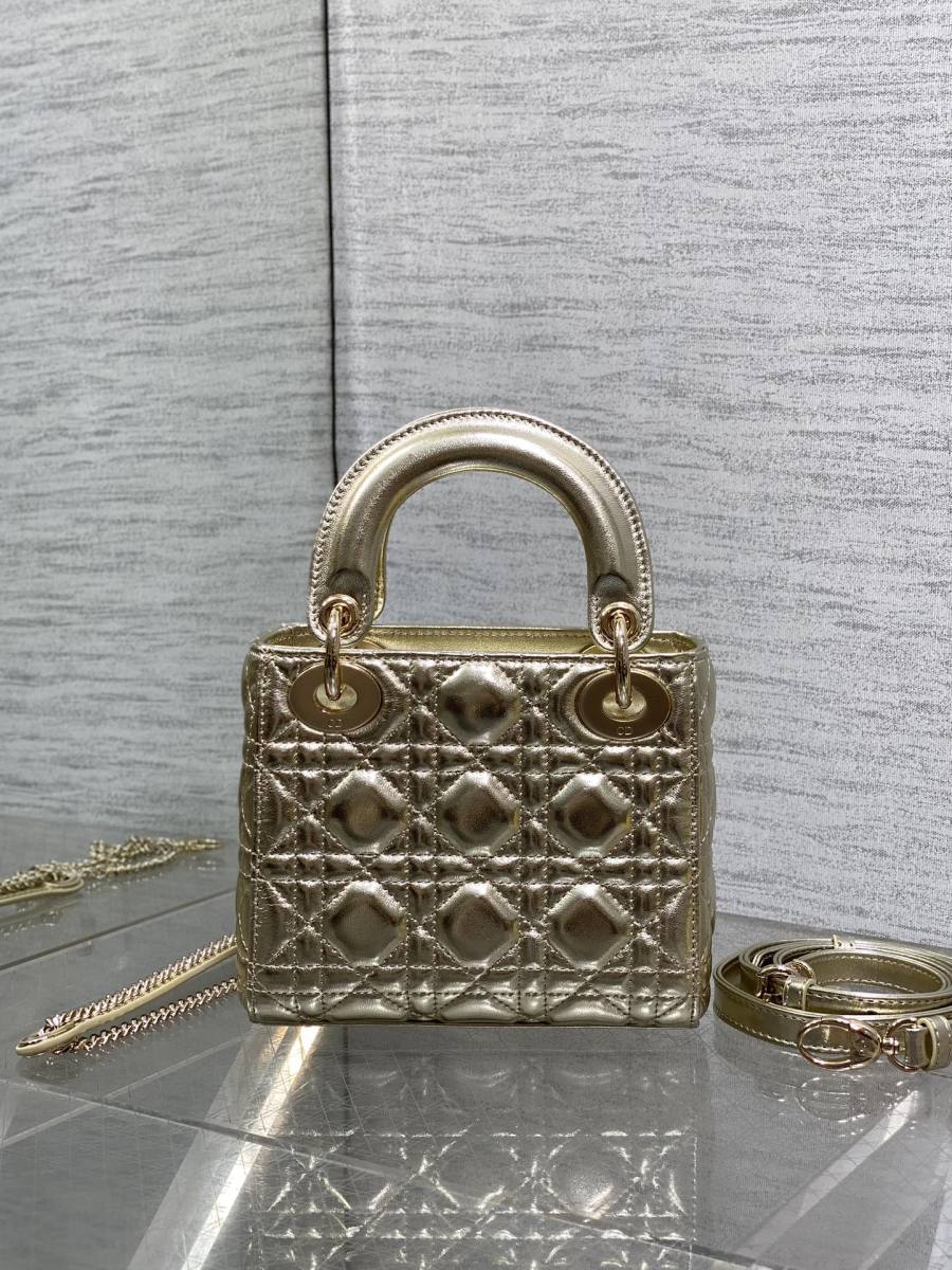RP 2971000 Dior Lady Dior Small 3-Grid 11EB Small 3-Grid 20x17x8