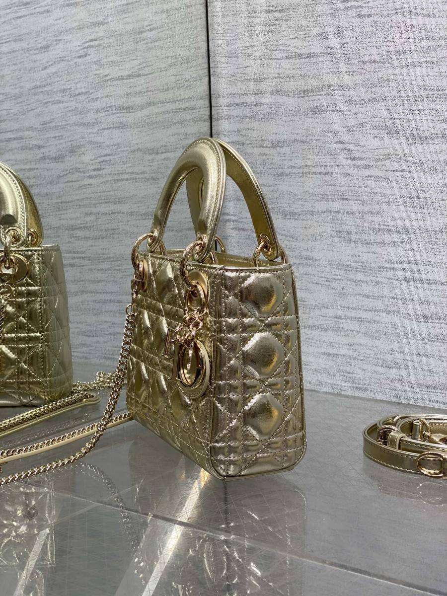 RP 2971000 Dior Lady Dior Small 3-Grid 11EB Small 3-Grid 20x17x8