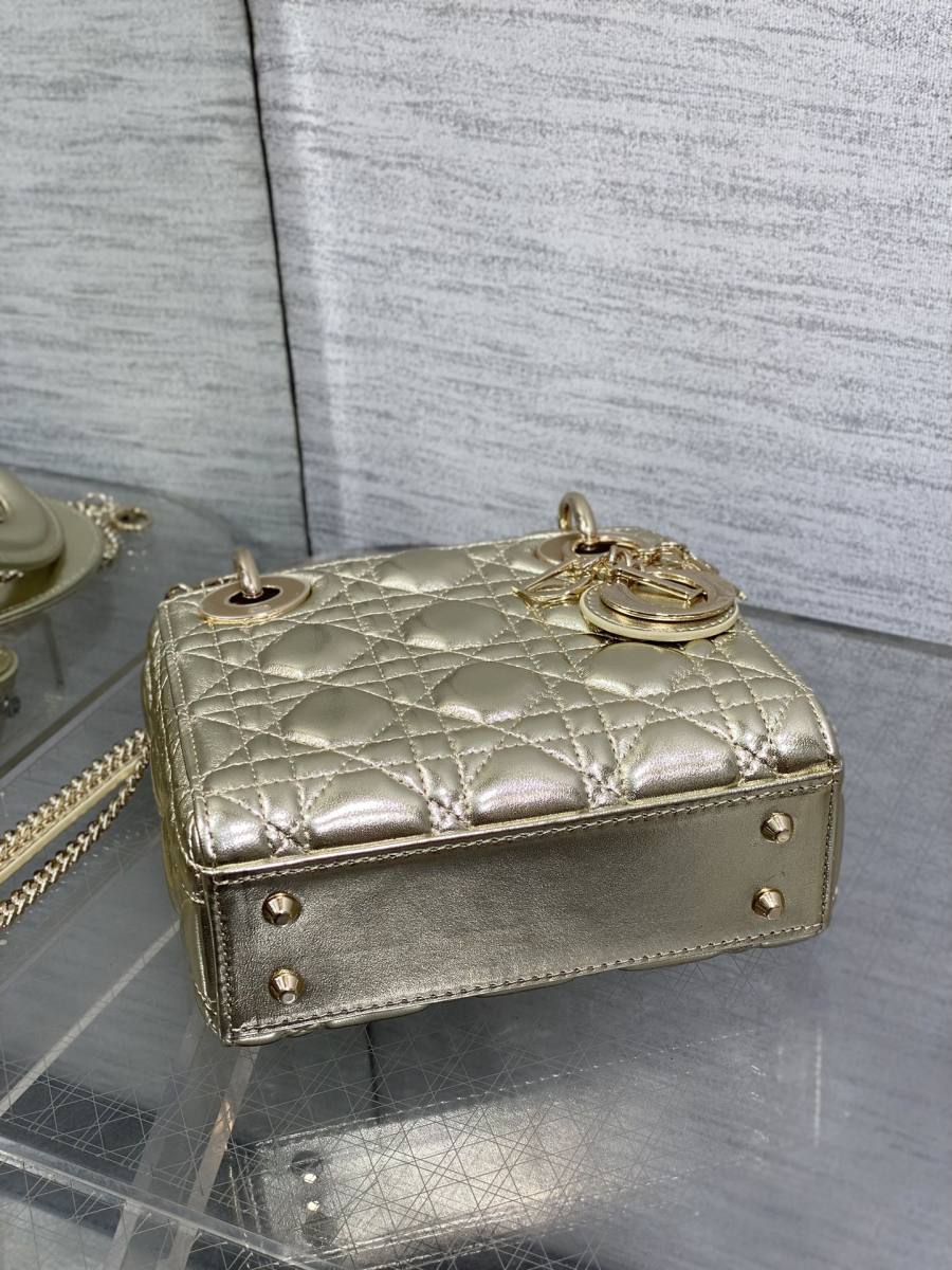 RP 2971000 Dior Lady Dior Small 3-Grid 11EB Small 3-Grid 20x17x8