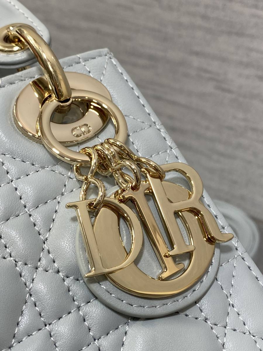 RP 2971000 Dior Lady Dior Small 3-Grid 2DDF Small 3-Grid 20x17x8