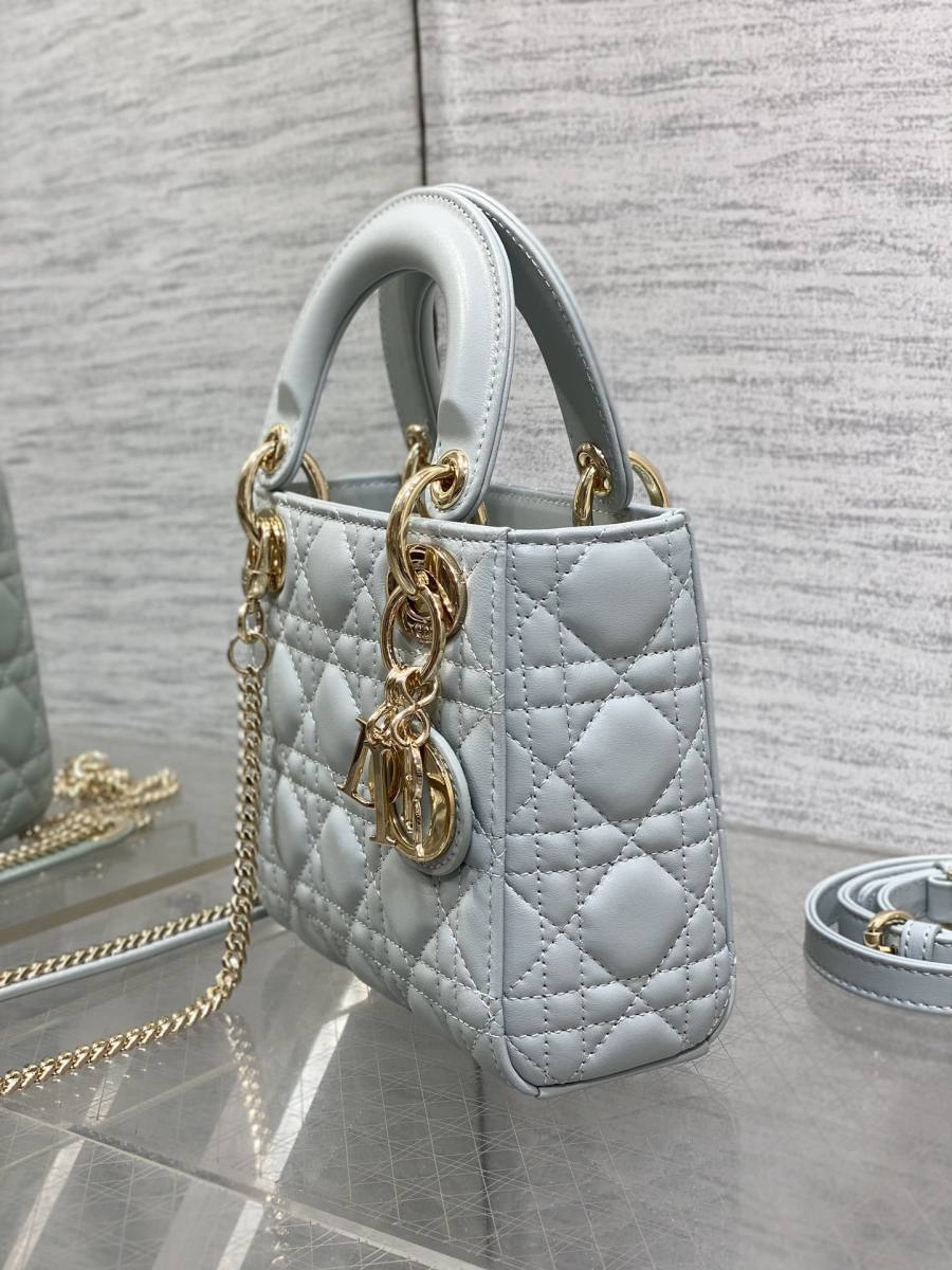 RP 2971000 Dior Lady Dior Small 3-Grid 2DDF Small 3-Grid 20x17x8