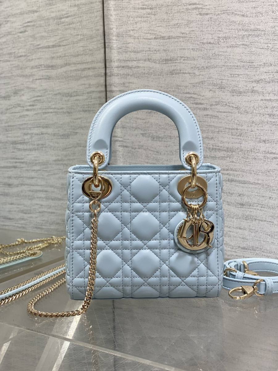 RP 2971000 Dior Lady Dior Small 3-Grid 3DA5 Small 3-Grid 20x17x8