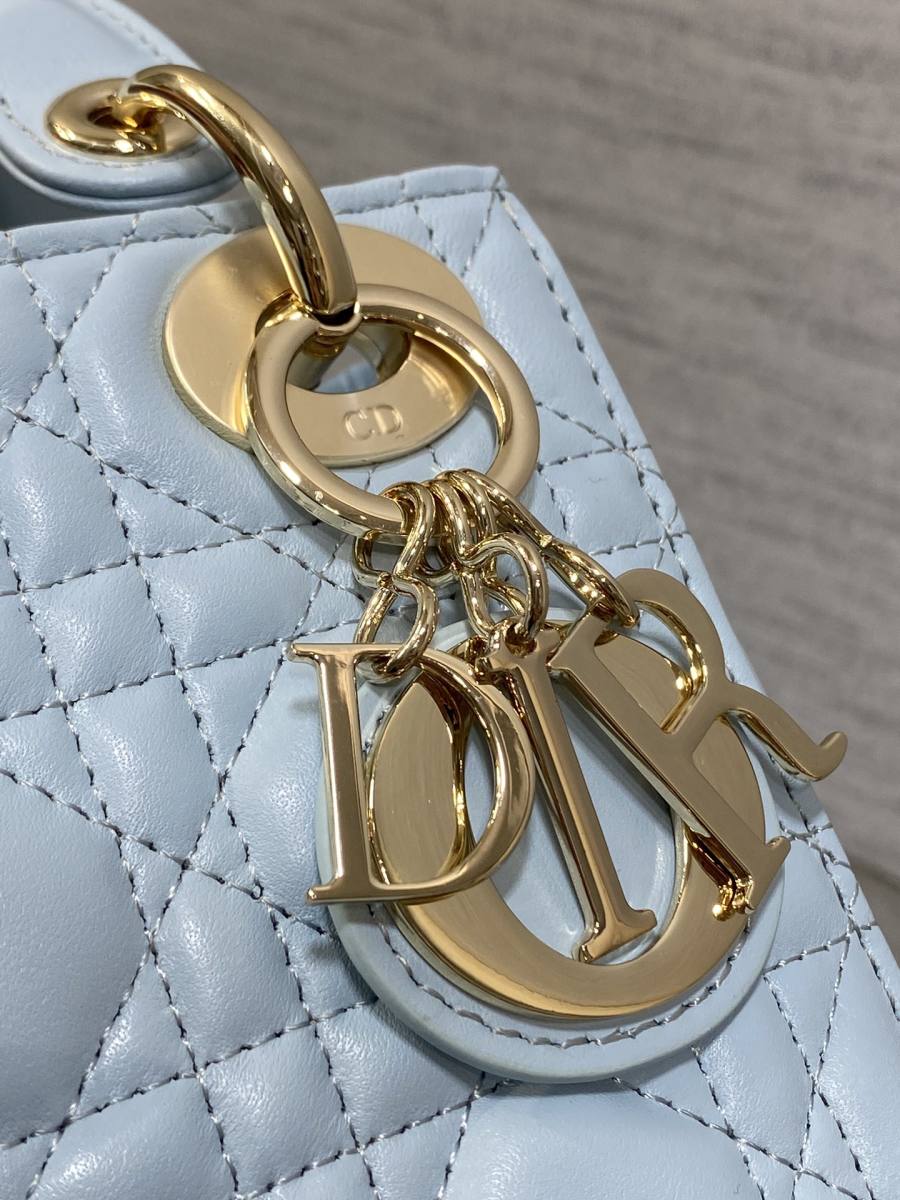 RP 2971000 Dior Lady Dior Small 3-Grid 3DA5 Small 3-Grid 20x17x8