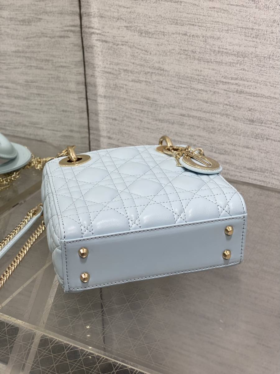RP 2971000 Dior Lady Dior Small 3-Grid 3DA5 Small 3-Grid 20x17x8