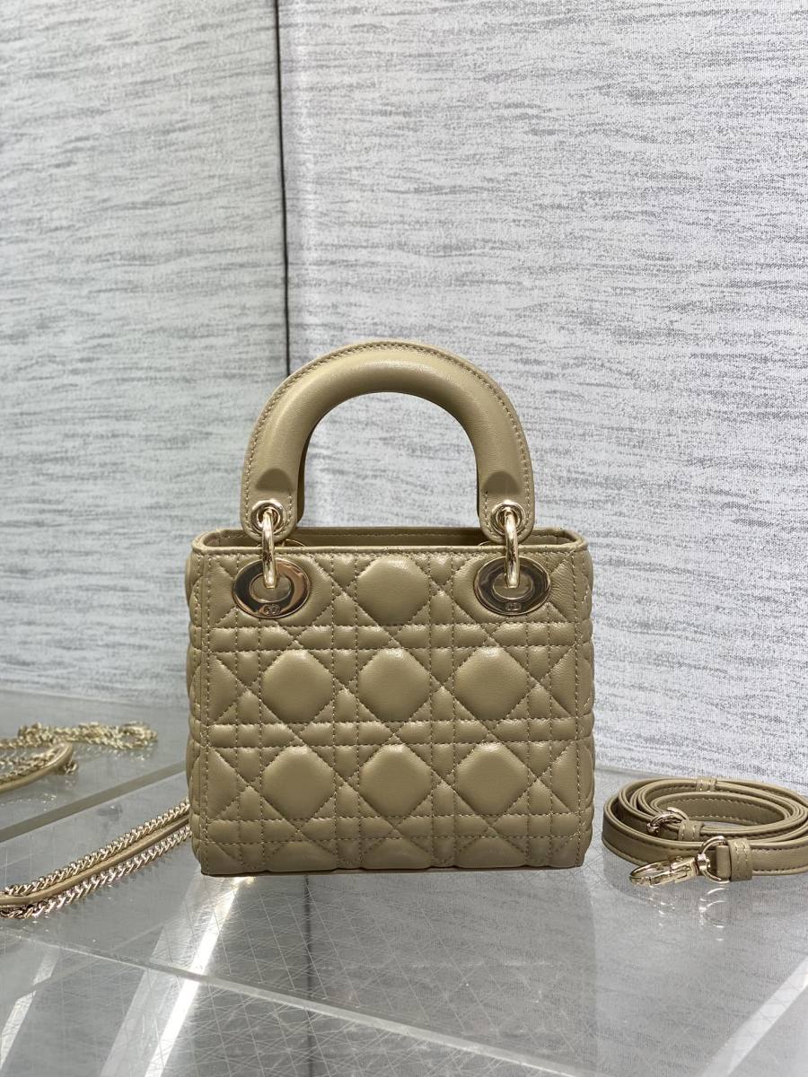 RP 2971000 Dior Lady Dior Small 3-Grid 3FA4 Small 3-Grid 20x17x8