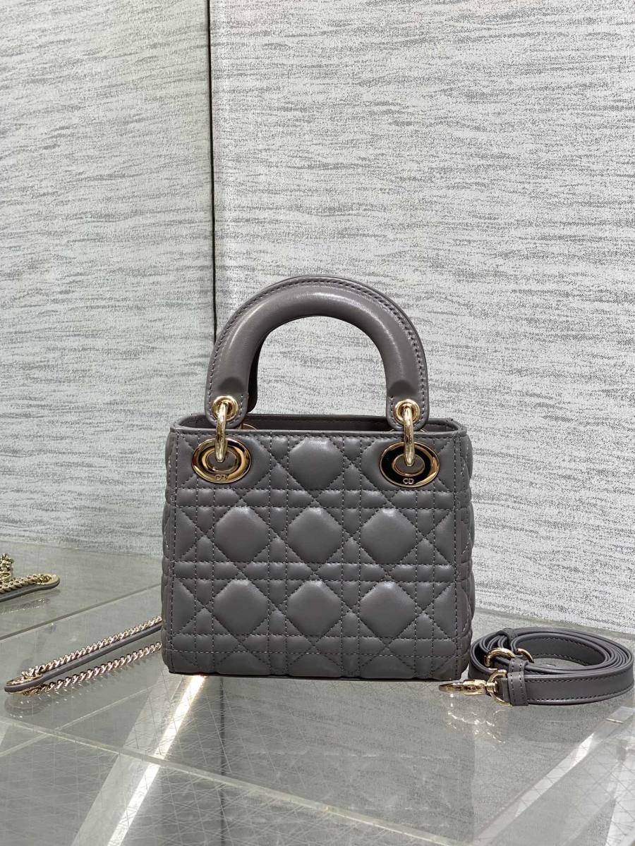 RP 2971000 Dior Lady Dior Small 3-Grid 5EEE Small 3-Grid 20x17x8
