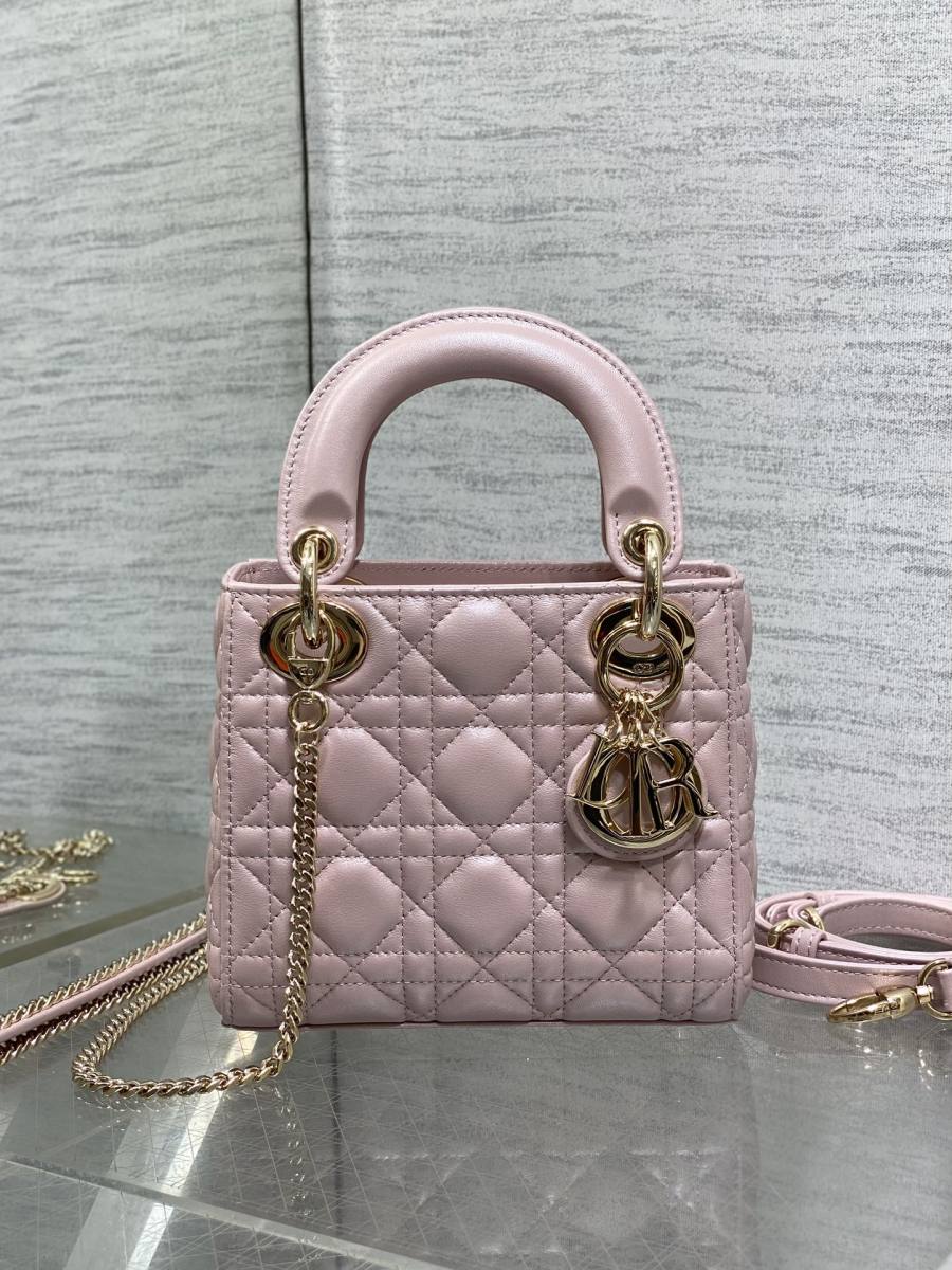 RP 2971000 Dior Lady Dior Small 3-Grid 94F6 Small 3-Grid 20x17x8