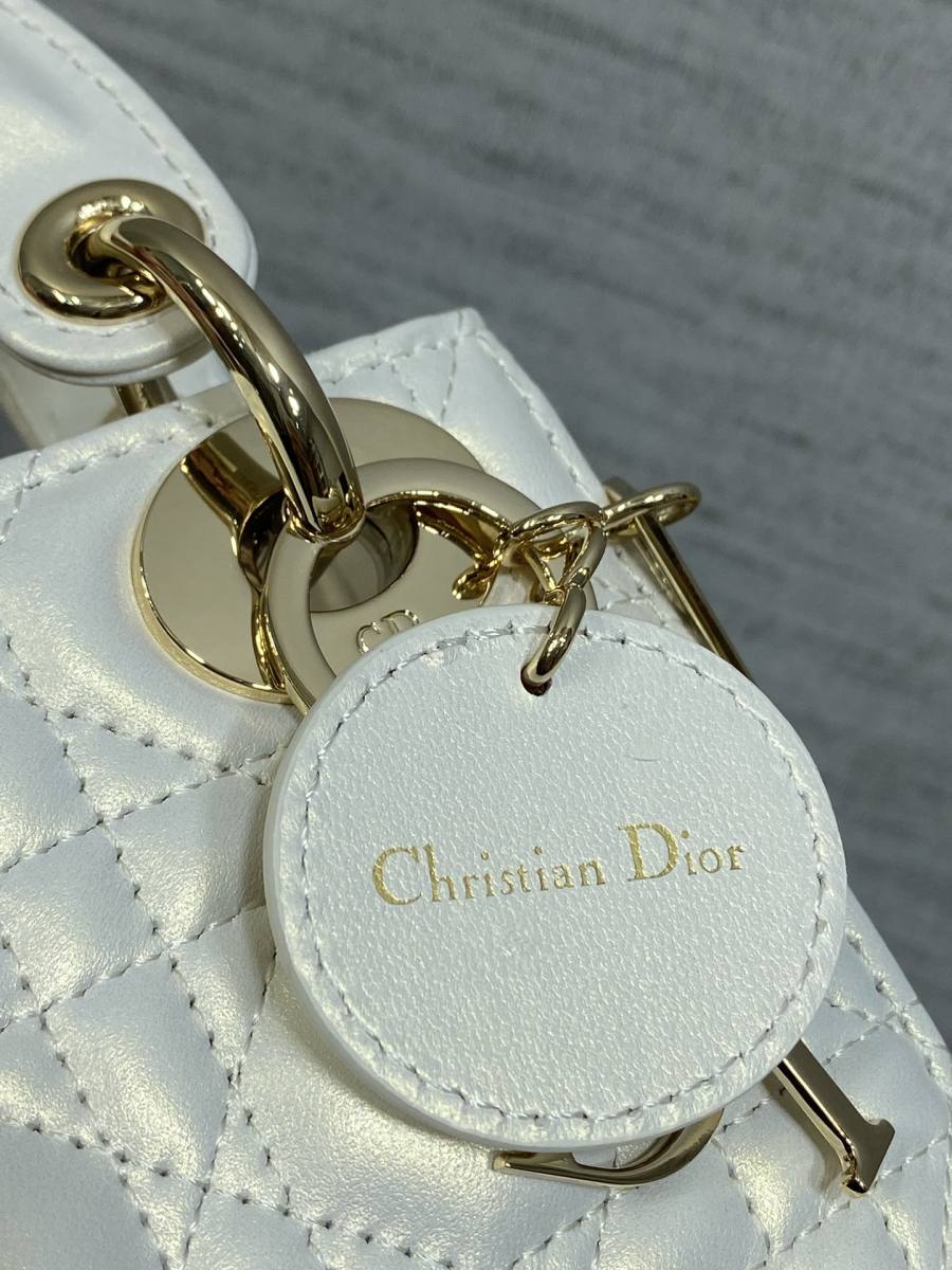 RP 2971000 Dior Lady Dior Small 3-Grid F0F0 Small 3-Grid 20x17x8