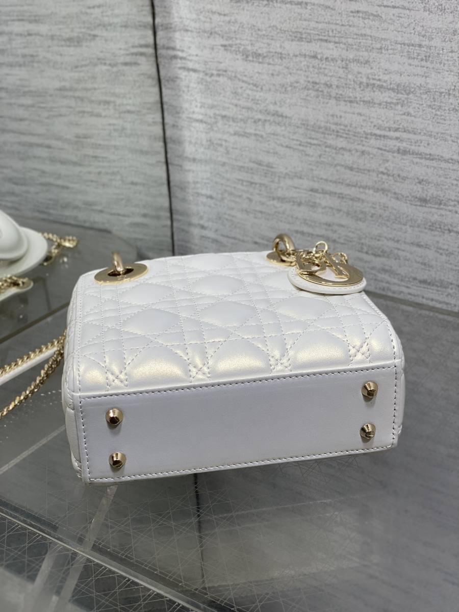 RP 2971000 Dior Lady Dior Small 3-Grid F0F0 Small 3-Grid 20x17x8