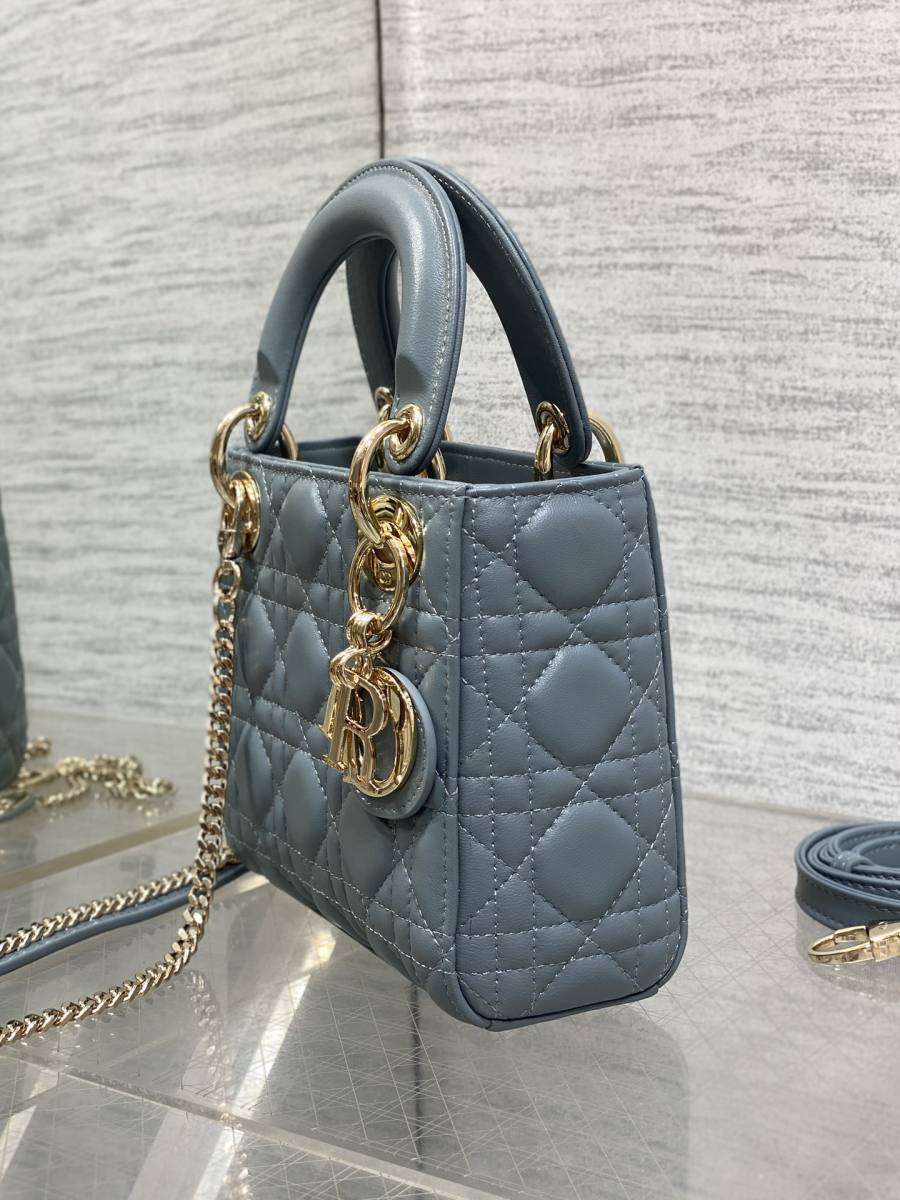 RP 2971000 Dior Lady Dior Small 3-Grid FD58 Small 3-Grid 20x17x8