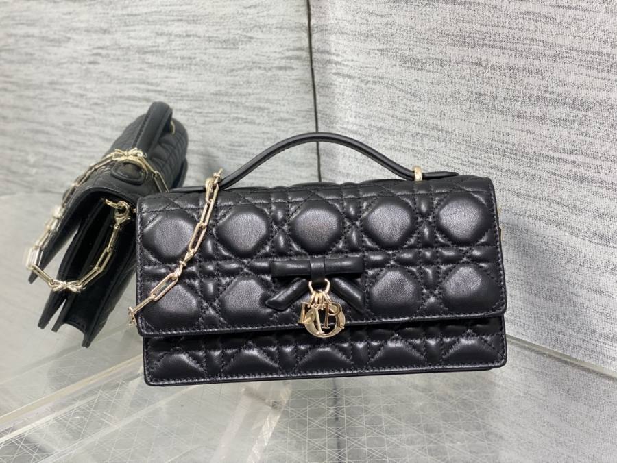 RP 3052000 Dior Cannage Bow WOC Lambskin 16B9 WOC 19x12x4